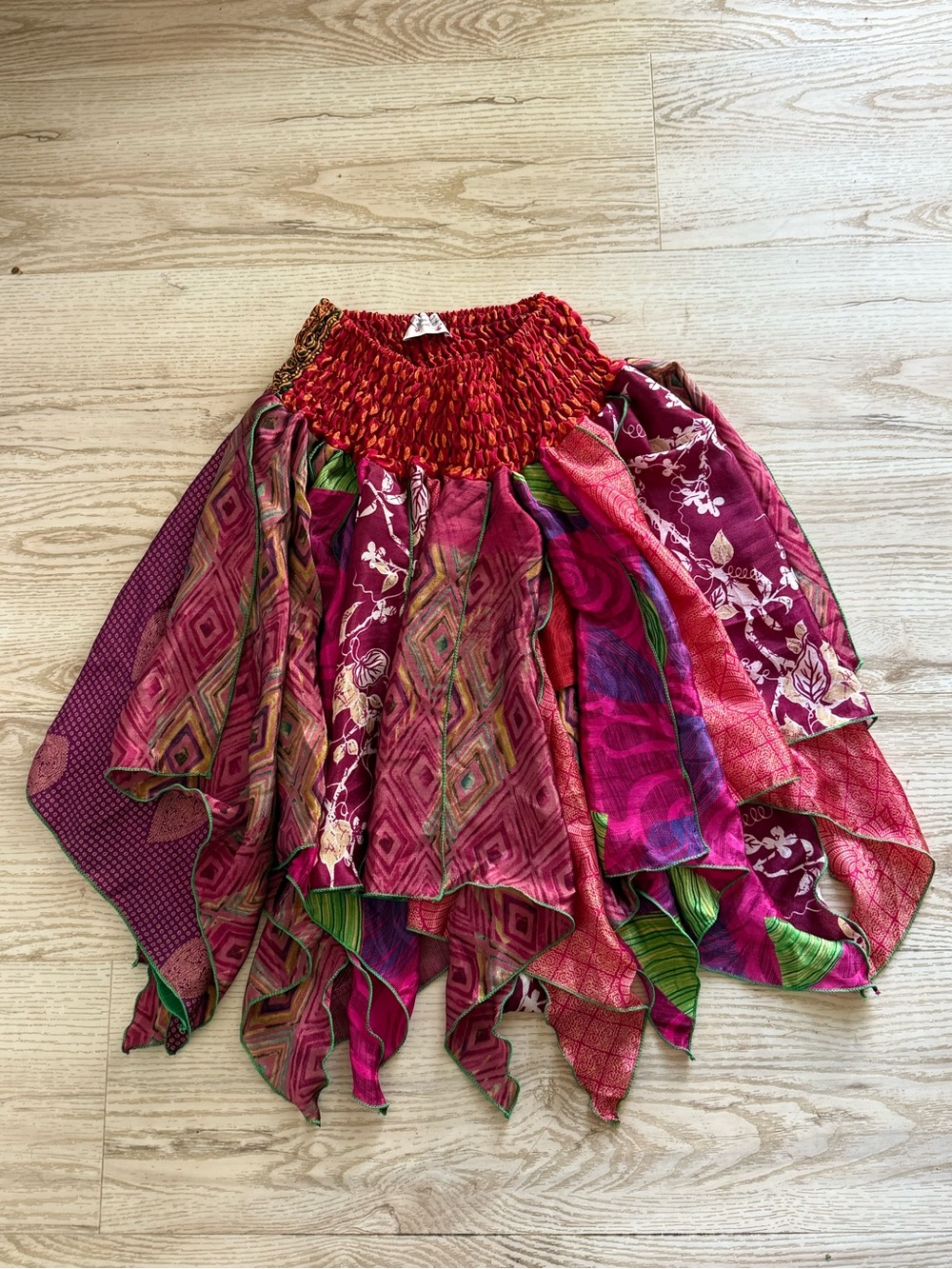 Free size fits S-2xl Boho Handkerchief Hem Skirt – Pink Floral - Picture 3 of 6